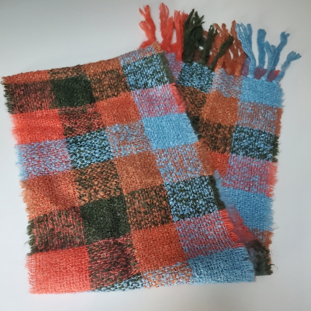 Donegal Design Mohair Blend Fringed Ski Scarf Made in Ireland - Picture 2 of 6